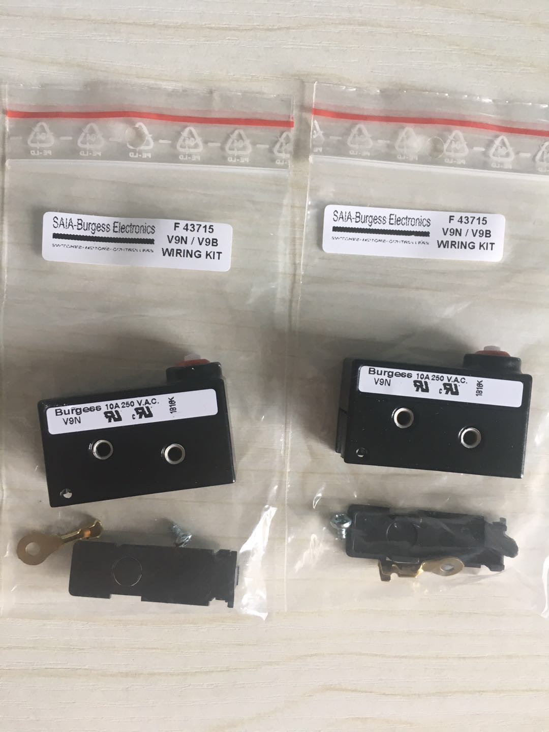 BURGESS V9N��λ�_�P(gu��n)���͸��_�P(gu��n)